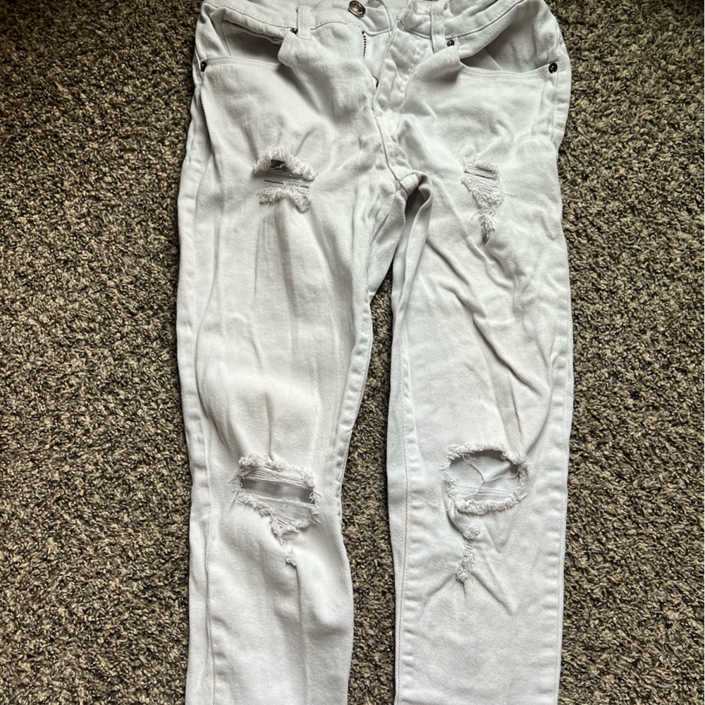Very clean skinny jeans